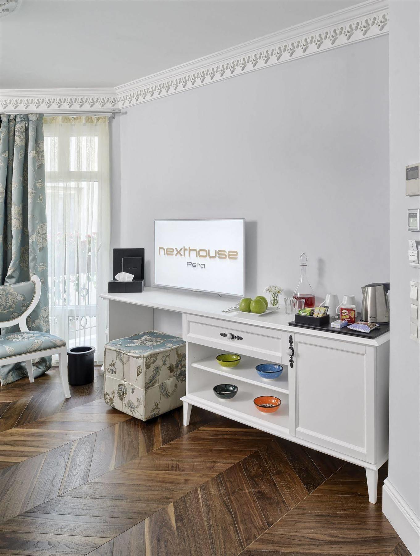 Nexthouse Pera Hotel (Adults Only) Истанбул Екстериор снимка