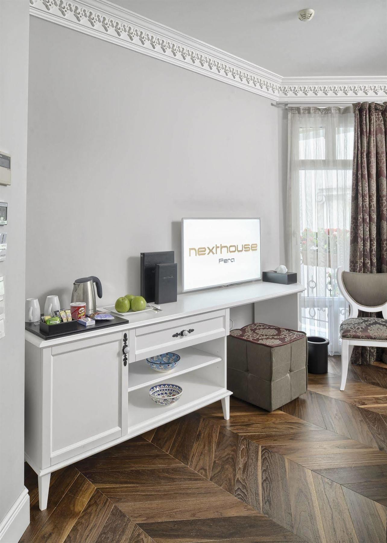 Nexthouse Pera Hotel (Adults Only) Истанбул Екстериор снимка