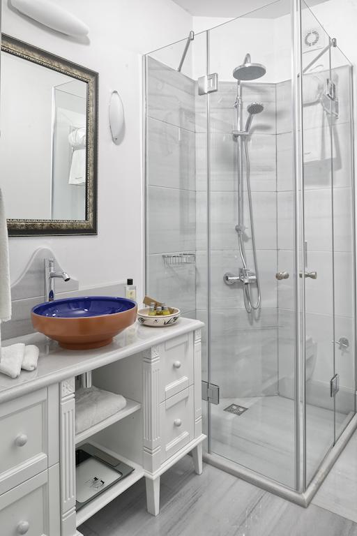 Nexthouse Pera Hotel (Adults Only) Истанбул Екстериор снимка